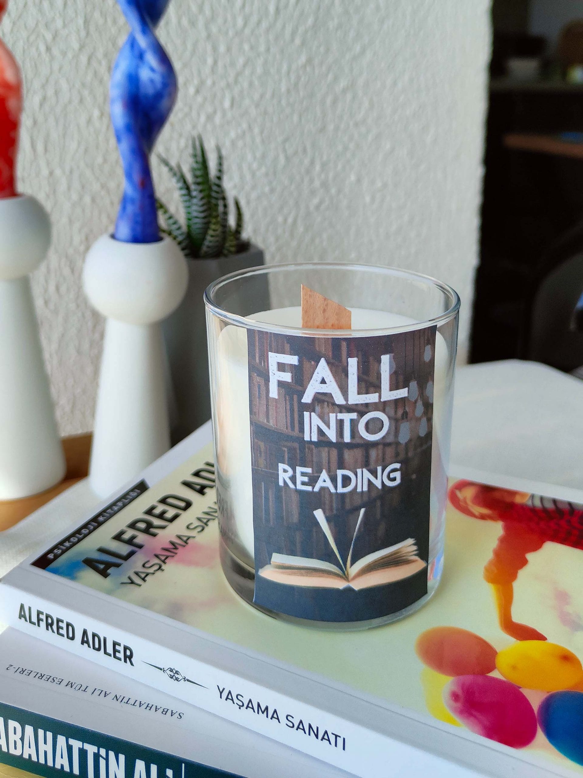 Fall Into Reading Konsantrasyon Artıran Kokular Kitap Okuma Mumu