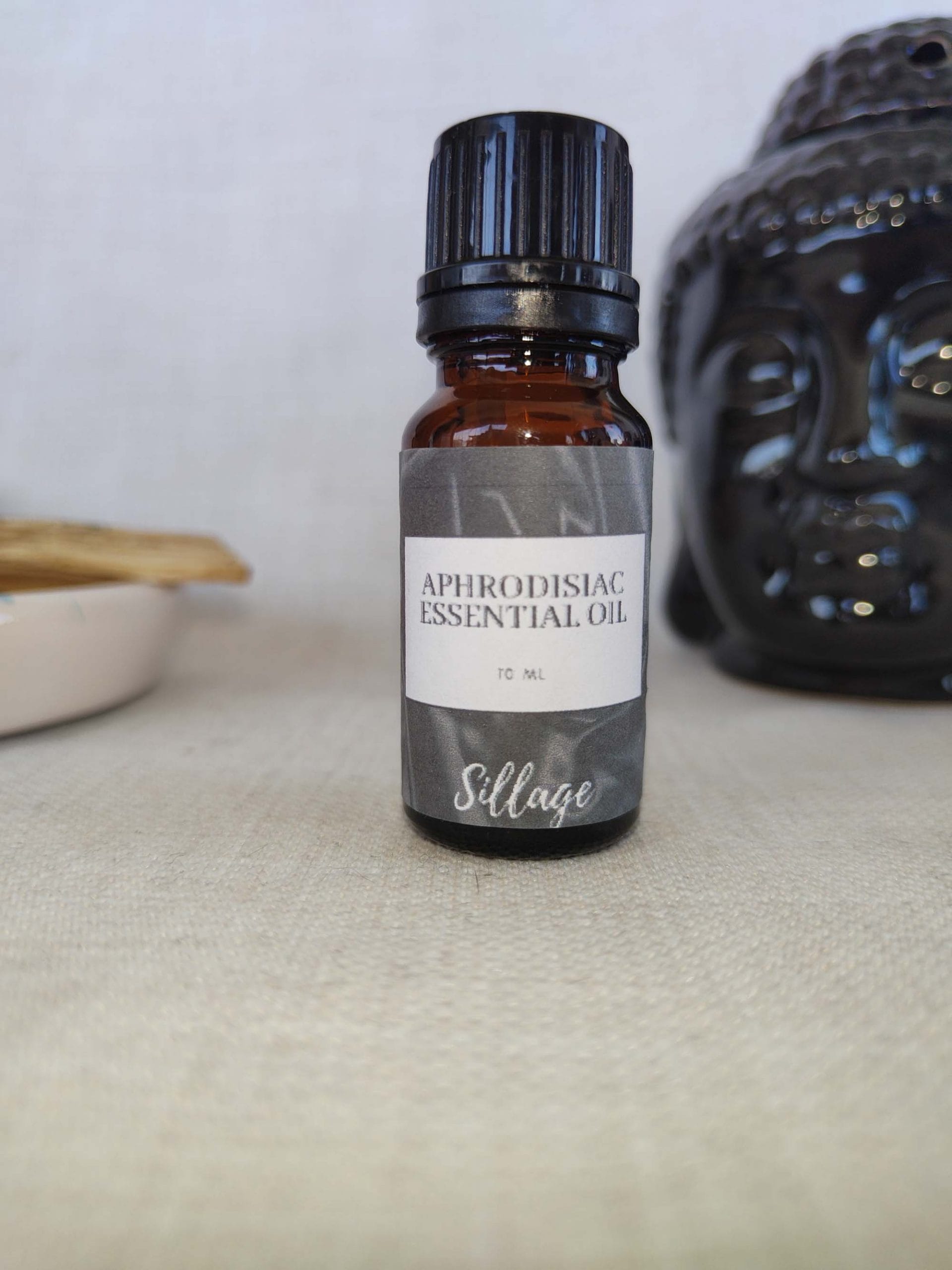 Afrodizyak Saf Uçucu Yağ Karışım Meditasyon Yoga Buhurdanlık Koku Esans 10ml