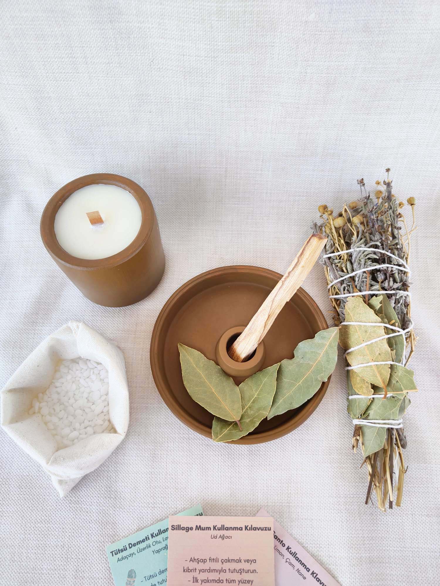Arınma Tütsülük Set Vegan Ud Ağacı Kokulu Soya Mumu Palo Santo Adaçayı Lavanta Tütsü Seti