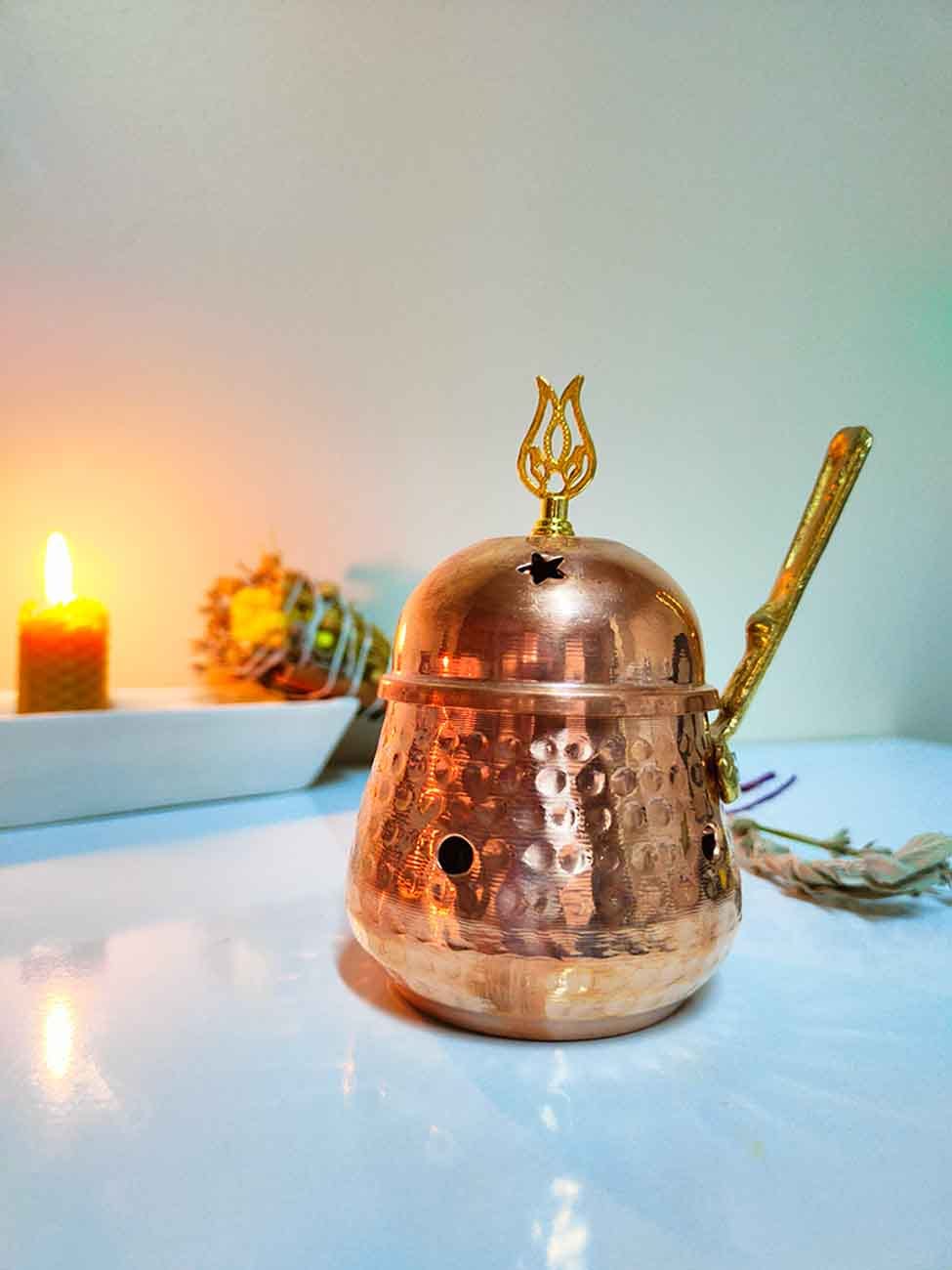 Bakır Kulplu Tütsülük